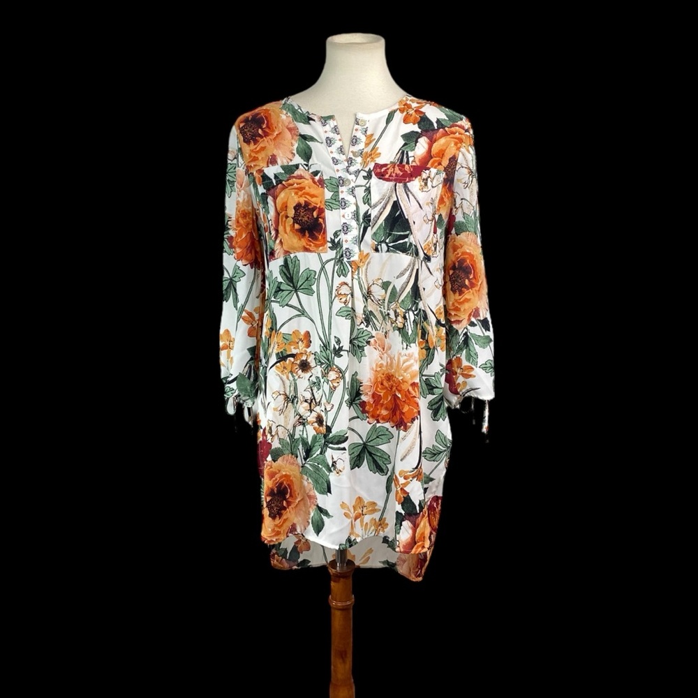 Woman’s Fig & Flower floral long tunic top size S